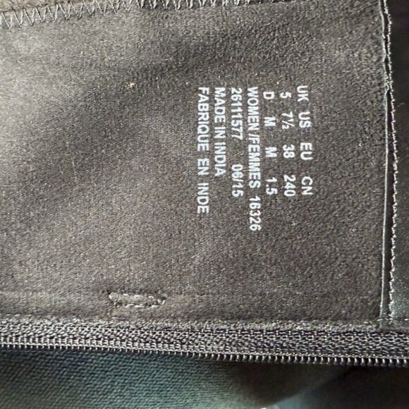 Clarks Black Leather Riding Boots – Size 7.5 - Picture 3 of 5